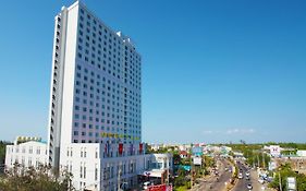 Diamond Plaza Hotel